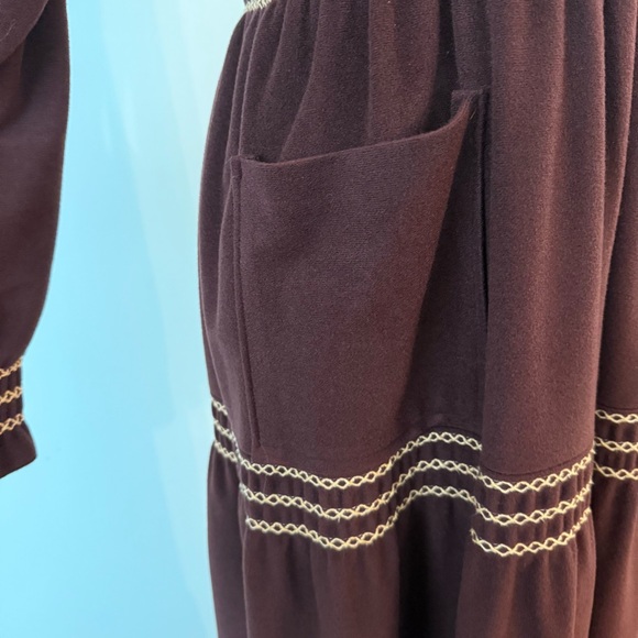 Vintage Vassarette Prairie Nightgown Brown w/ Gold Trim – 1970s - Picture 6 of 12